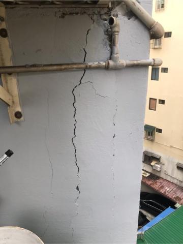 阿瑋高空 - 牆面裂縫