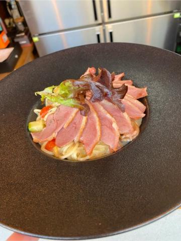 LeChu樂廚餐酒 - 煙燻櫻桃鴨胸白醬義大利麵