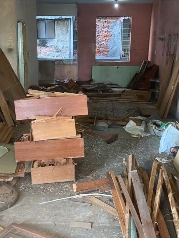 育達工程行 - 新莊 幸福路案場 全室木作拆除 隔間 門框 門板 衣櫃 床架 木窗