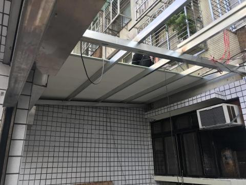 瑞特工程事務所 - 南京東路民宅屋頂鋼板及型鋼拆換工程
