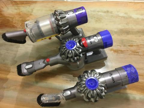 申有水電 - dyson換電池
拆清機芯內部零件