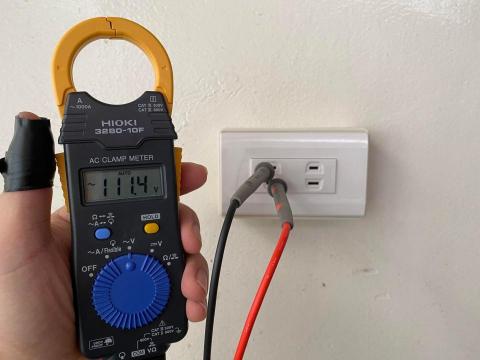 申有水電 - 打牆新增110v電源