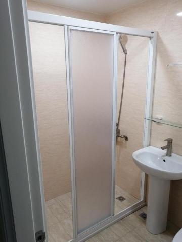 浴世界淋浴拉門工作室 - 有框，一字三拉，ps板