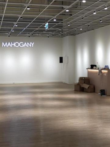 弘偉裝潢統包工程 - 屏東家樂褔二館瑪荷尼招牌仟納論及地板完成圖