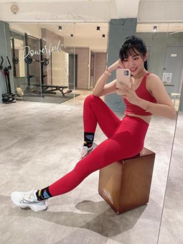 Wei Yan 唯晏教練｜Powerful Studio  - 