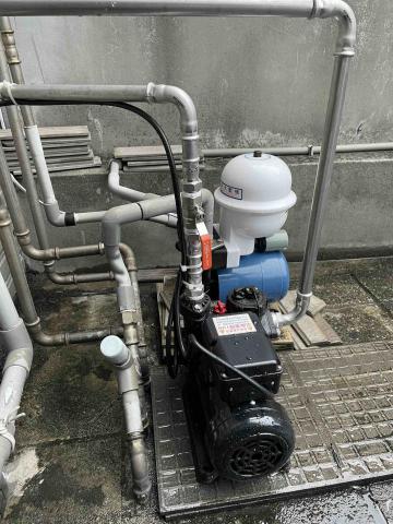 阿勲專業水電維修 - 加壓馬達採白鐵壓接管施工