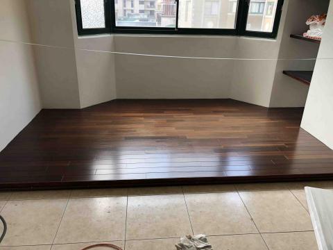 志琪油漆工程 - 實木地板上漆