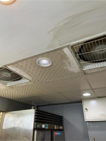 阿勲專業水電維修 - 店面坎燈閃爍更換