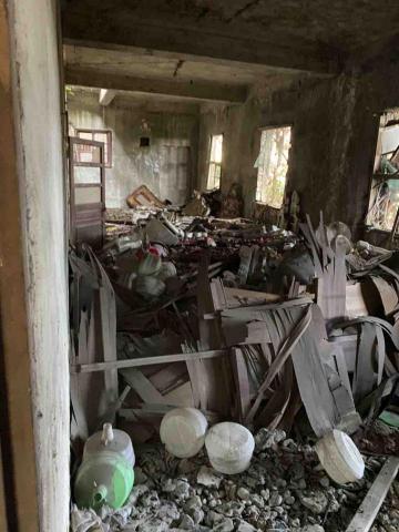 靖ㄦ清潔人員 - 雜亂的廢棄屋子