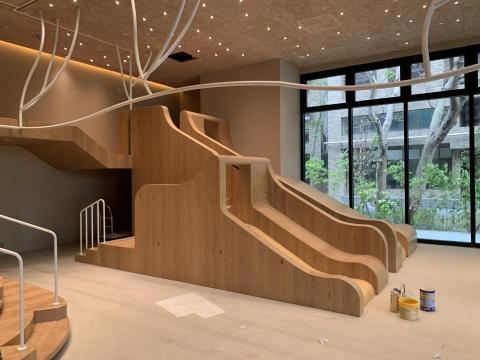 郭芫榛 - 此案為之前經手的案子，位置座落於桃園市，公設施工。