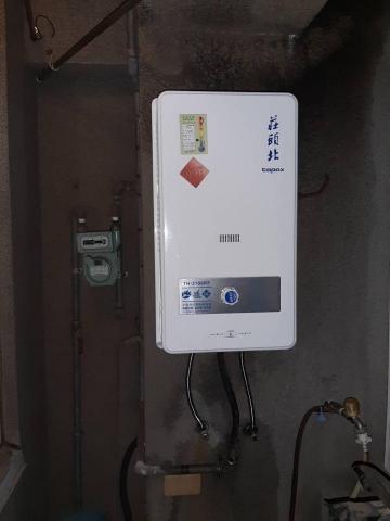 樂奇工程-0985/310/977 - 熱水器安裝