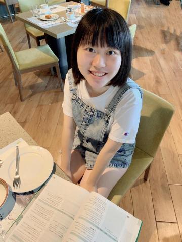 提供法文服務的專家朱珍萱