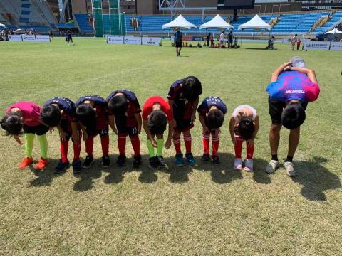 王廷予 (小黑) - 謝謝爸爸、媽媽 你們辛苦了！