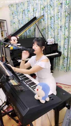 提供parttime夜晚服務的專家憶音樂 Selina