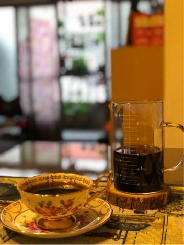 黃珠亷 - 手沖咖啡香