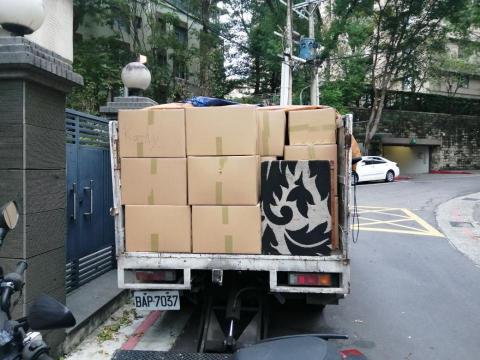 勝天搬家運輸公司 - 配合貨運