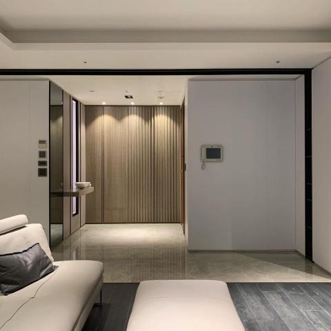 云棠   空間設計有限公司 - 寶輝毛胚屋
藉由黑色燈帶指引
同時將出風口巧妙隱藏 云棠   空間設計有限公司 - 寶輝毛胚屋
藉由黑色燈帶指引
同時將出風口巧妙隱藏