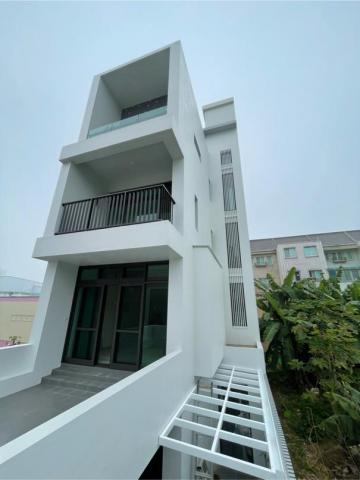 盛杰企業有限公司（金屬工程） - 造型欄杆 景觀玻璃欄杆