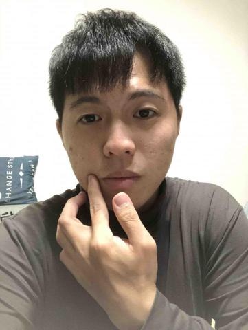 提供髮型師腰包服務的專家林承彥