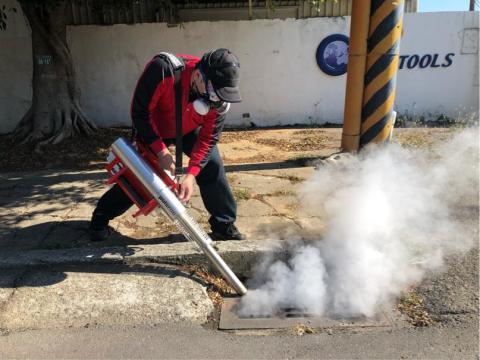 討唐除蟲 - 室外水溝煙霧防治