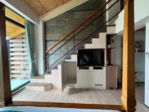 王皓然 - 民宿樓梯下空間規劃