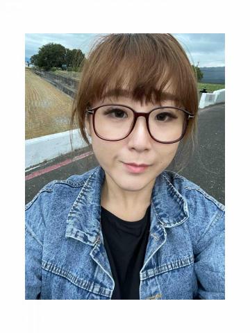 提供鳥寄宿服務的專家Nancy