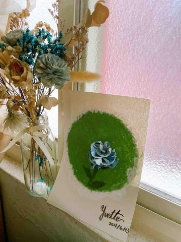 Yvette 蘇 - 喜歡用特別跟立體的方式使用媒材 這是油畫棒。 Yvette 蘇 - 喜歡用特別跟立體的方式使用媒材 這是油畫棒。