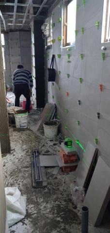 上騰工程行 - 壁磚30&times;60