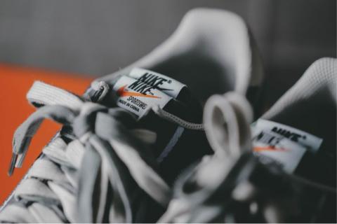 Louis’ Studio -  Louis’ Studio -