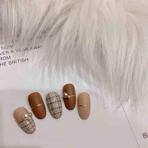 個人 - 您好歡迎參考看看 圖片被壓縮畫質不好
直接點ig看更多作品 喜歡歡迎私訊ig小盒子
< 徵作品麻豆ᝰ✍︎ >
非新手/到府服務/自宅工作室/地點高雄
單色/跳色 699
造型款式799起
延甲ㄧ指:50
*以上作品都含基礎保養+建構增厚
卸甲續作200
卸甲不續作300
──────────
*到府服務須先討論好款式後不能再做臨時更改呦
*歡迎預約私訊
#高雄美甲 #高雄美甲工作室 #高雄美甲師
款式可以參考一下我的作品集呦☞
https://instagram.com/yuli0_ 個人 - 您好歡迎參考看看 圖片被壓縮畫質不好
直接點ig看更多作品 喜歡歡迎私訊ig小盒子
< 徵作品麻豆ᝰ✍︎ >
非新手/到府服務/自宅工作室/地點高雄
單色/跳色 699
造型款式799起
延甲ㄧ指:50
*以上作品都含基礎保養+建構增厚
卸甲續作200
卸甲不續作300
──────────
*到府服務須先討論好款式後不能再做臨時更改呦
*歡迎預約私訊
#高雄美甲 #高雄美甲工作室 #高雄美甲師
款式可以參考一下我的作品集呦☞
https://instagram.com/yuli0_