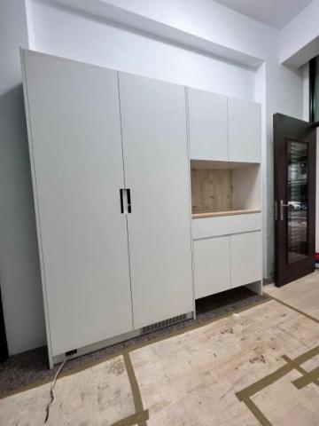 櫥櫃大小室 - #201 風化木紋白
#550 哥本哈根松木