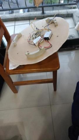 何嘉商 - 吸頂燈更換變段器 何嘉商 - 吸頂燈更換變段器