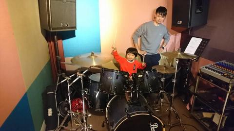 專業爵士鼓 許老師 - 教學實況 (過去工作室)