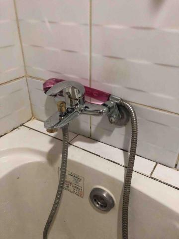 易霖 - 客戶家水龍頭滲水，更換浴室單槍水龍頭完成圖！