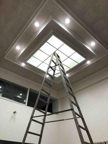 黃Sir - 挑高樓中樓更換電燈