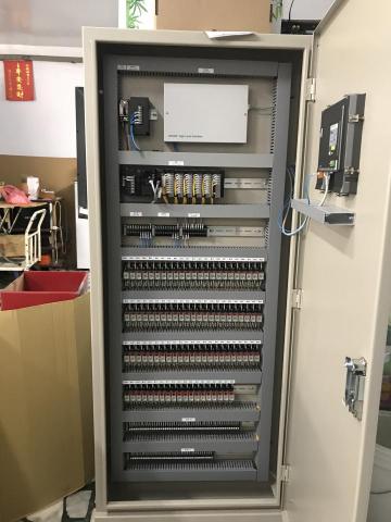 李洋楷 - PLC告警盤