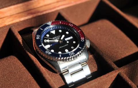 視界攝影 - 商品攝影SEIKO 5