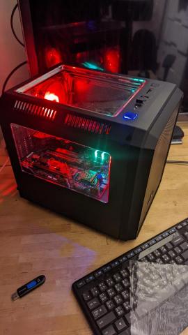 橙泓數位科技有限公司 - 代客組裝電腦、協助組裝電腦