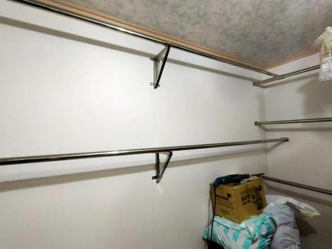 鉅尊金屬企業社 - 吊衣桿