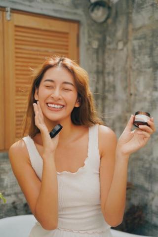 Ray Wang Photography Studio - 人像攝影
產品攝影