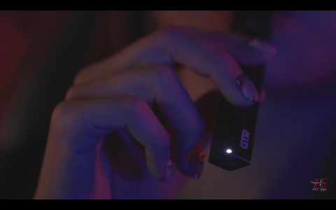 浩$tudio - 廣告拍攝(影片截圖)
導演/攝影/後期剪輯
影片網址:
https://drive.google.com/file/d/17-nAY9PhiNt4kRHDxeuVSPeKLkuhm3bf/view?usp=sharing