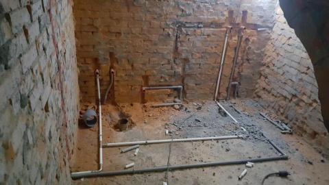 溢鑫水電工程 - 衛浴切割放樣