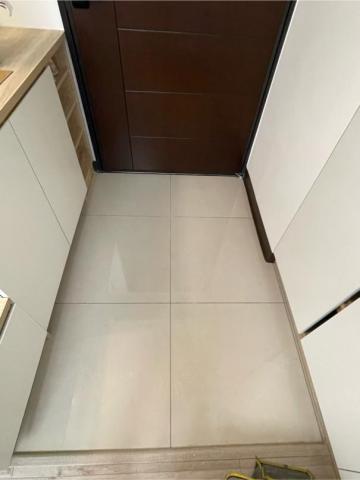 聖辰地板設計(塑膠地板代工達人賴桑) - 原地面是石英磚 聖辰地板設計(塑膠地板代工達人賴桑) - 原地面是石英磚