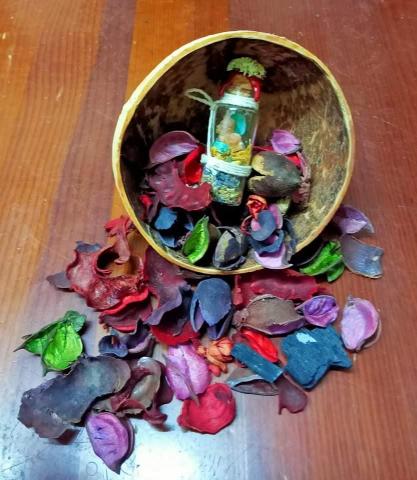 雲木坊 - 小巫瓶