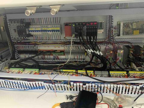 隼哥の工作室 - 三菱配線施工照