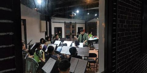 黃立維 Li-Wei Huang - 樂團教學紀錄