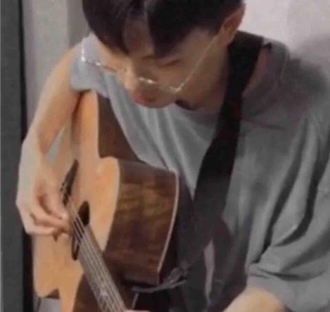 提供吉他表演服務的專家吉他家教