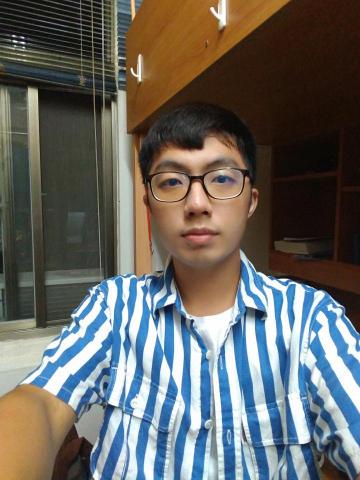 提供高中化學服務的專家黃翊桓