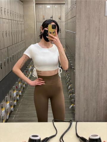 自由教練 - 健身好穿衣服更好看了