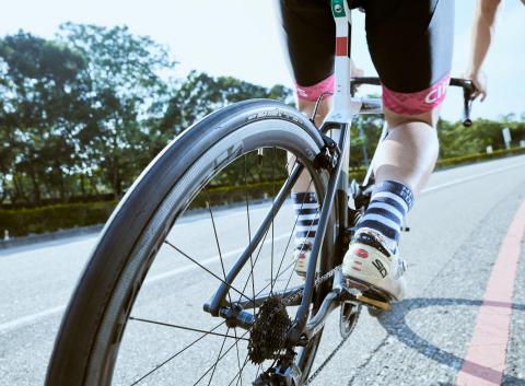 南國影像 - MEXXIS HIGH ROAD 車胎  拍攝